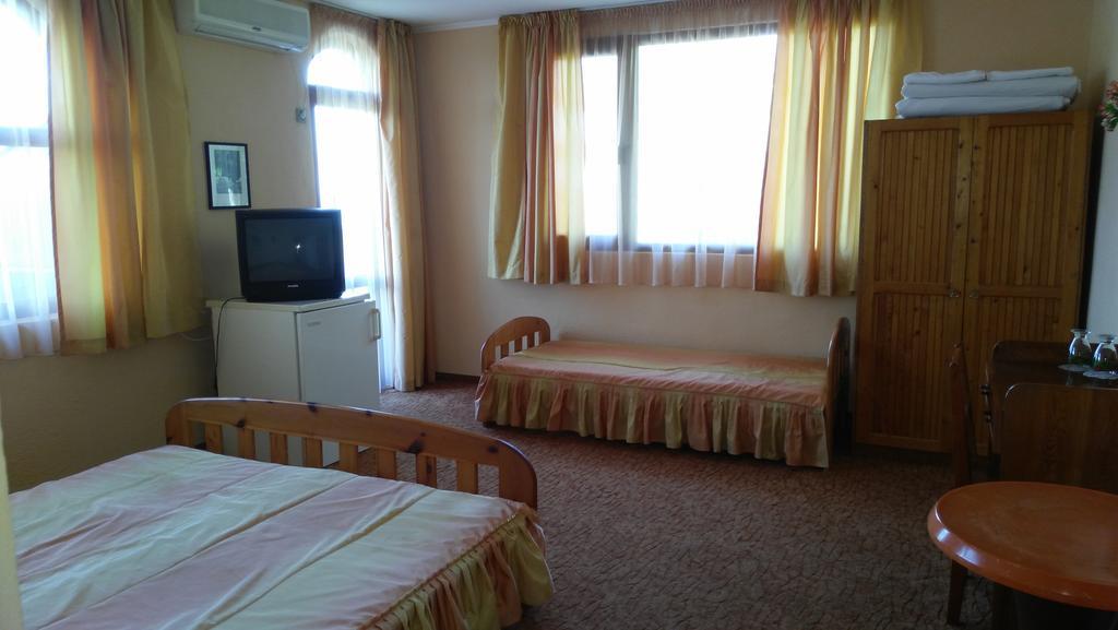 Stefan Family Hotel Kranevo Bilik gambar